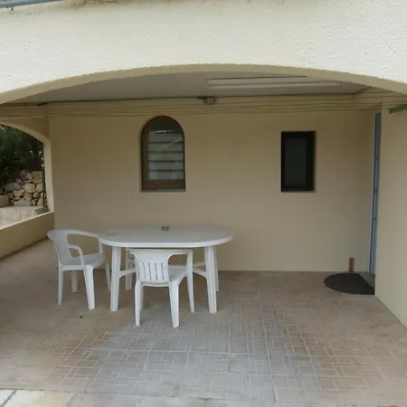 Bed & Breakfast Notre Vie La Roussas